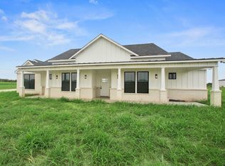 1224 Durham Ln, Cleburne, TX 76033