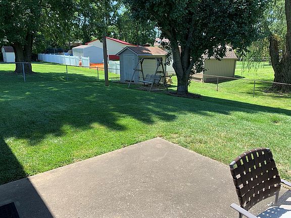 3rd image of 3600 Gallant Fox Ct