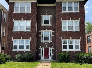 6242 Cabanne Ave, Saint Louis, MO 63130