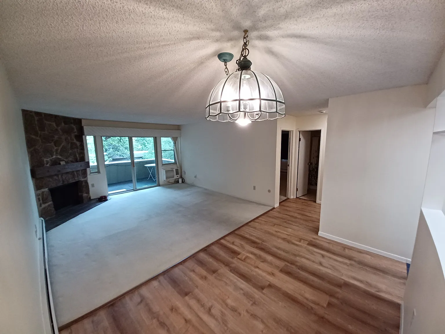2 bed, 1.5 bath, 958 sqft, $1,950 — Photo 1
