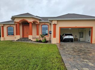 26 Pine Valley Pl, Rotonda West, FL 33947