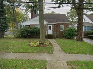 112 E Euclid St, Valley Stream, NY 11580