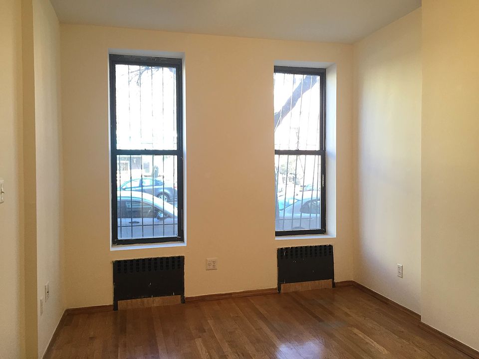 1st image of 529 6th Ave #1