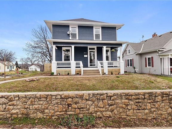 2nd image of 2801 Olive St