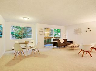 7217 NE 175th St UNIT 102, Kenmore, WA 98028