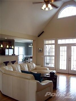 4th image of 378 Bell Dr W