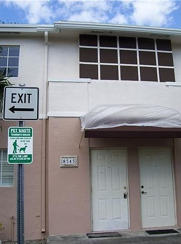 2nd image of 8545 SW 109th Ave