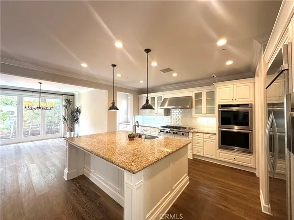 66 Weston, Irvine, CA 92620