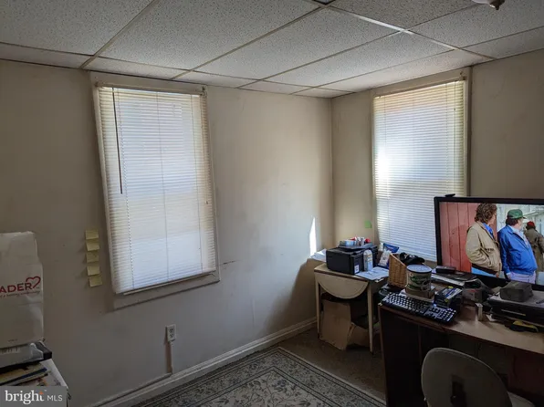 905 Maryland Ave, Cumberland, MD 21502