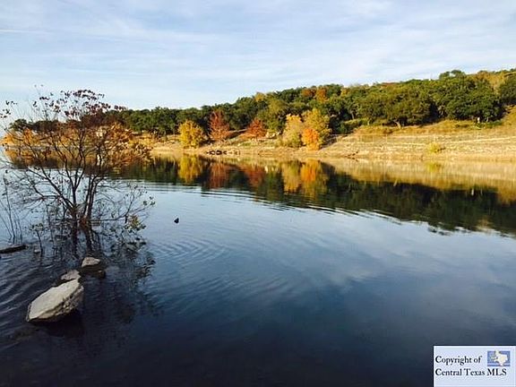 2nd image of 1005 Blue Water Dr