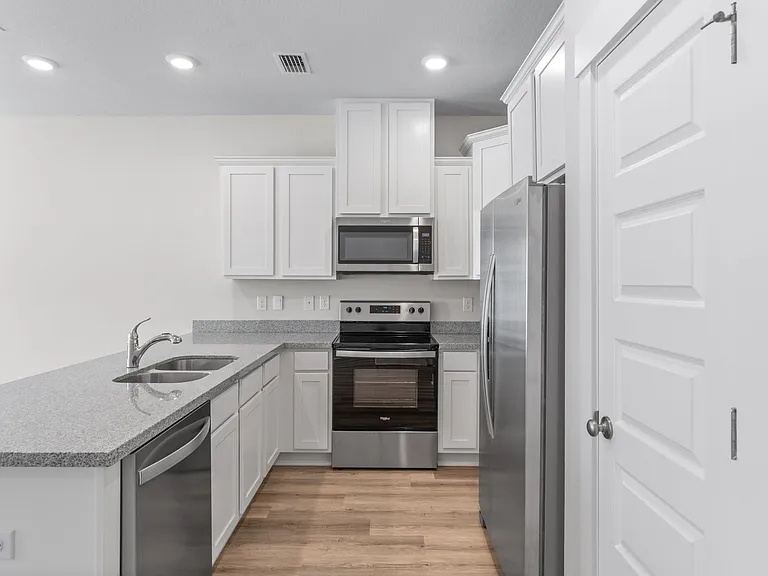 9497 Nature Creek Cir — Photo 11