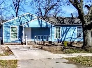 8809 Woodcastle Dr, Dallas, TX 75217