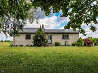 4527 Streeter Rd, Mantua, OH 44255