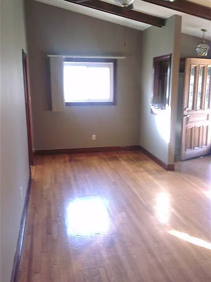 22012 Logue Ave — Photo 3