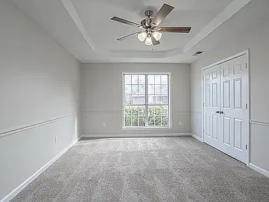 3 bed, 1195 sqft, $1,800 — Photo 2