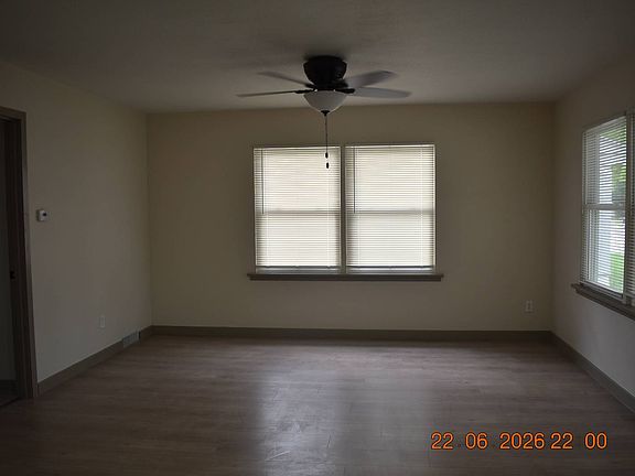 2nd image of 907 Black Hills Ave