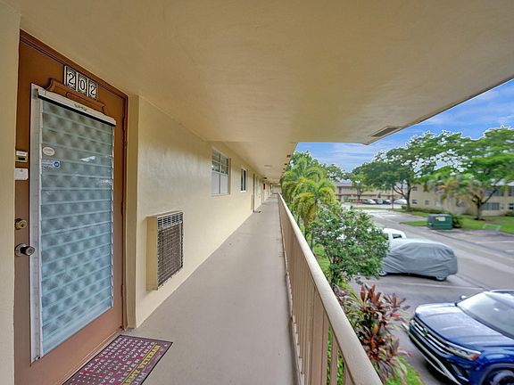 3rd image of 7490 NW 1st Street #202