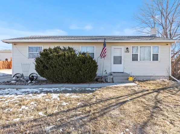 1510 Aurora Dr, Rapid City, SD 57703