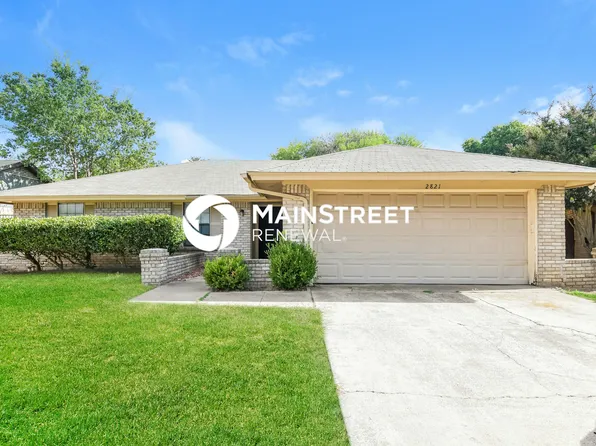 2821 S Meadow Dr, Fort Worth, TX 76133