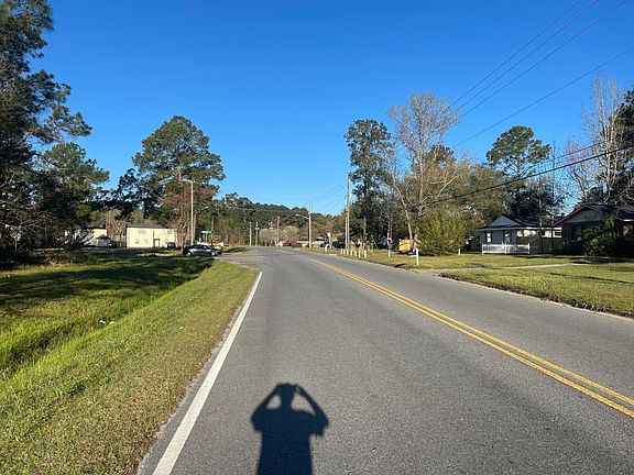 4th image of 1804 Northside Dr