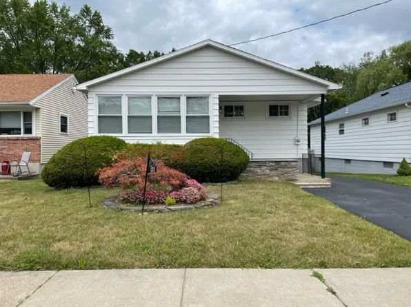 135 Greenridge St, Johnson City, NY 13790