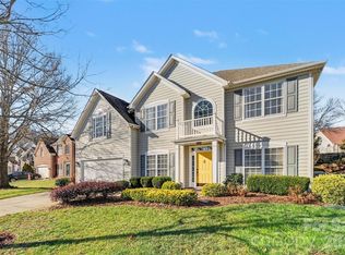 8119 Brookings Dr, Charlotte, NC 28269