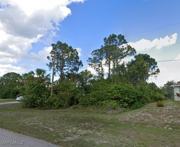 527 Eisenhower Blvd, Lehigh Acres, FL, 33974