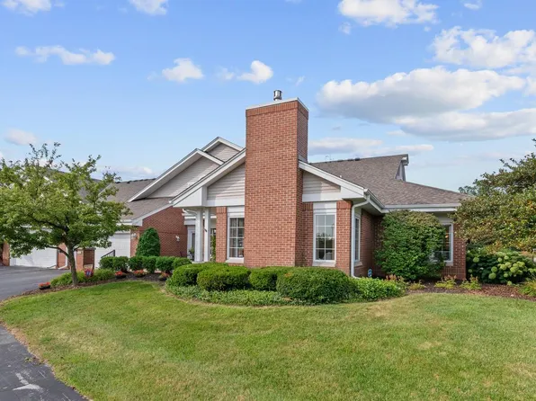 8863 Woodbridge DRIVE, Greendale, WI 53129