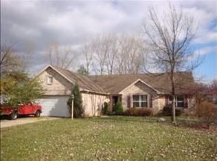 8304 Aberdeen Dr, Lambertville, MI 48144