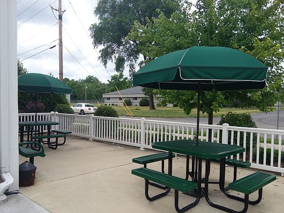 Patio 2