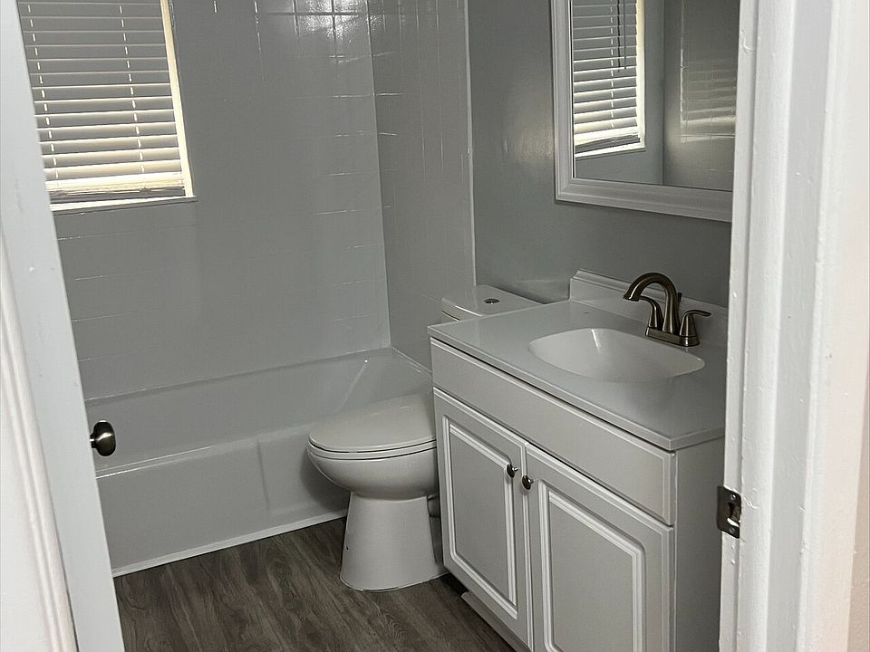 1st image of 4249 76th Ave N APT 201