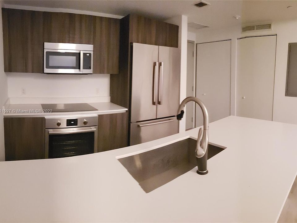 1st image of 488 NE 18th St Unit 207