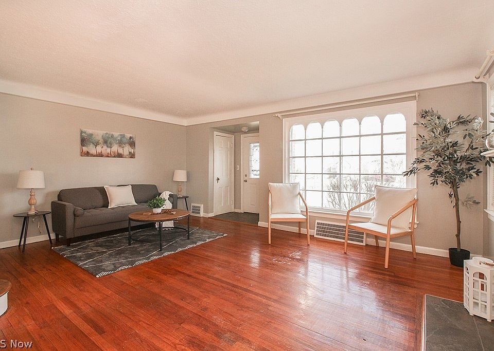 26450 Oriole Ave, Euclid, OH 44132 Zillow