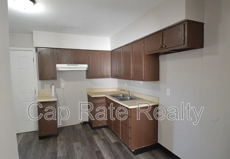 393 Barnett Rd — Photo 5