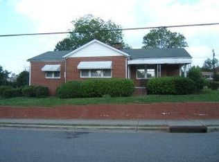 403 Saunders St, Sanford, NC 27330