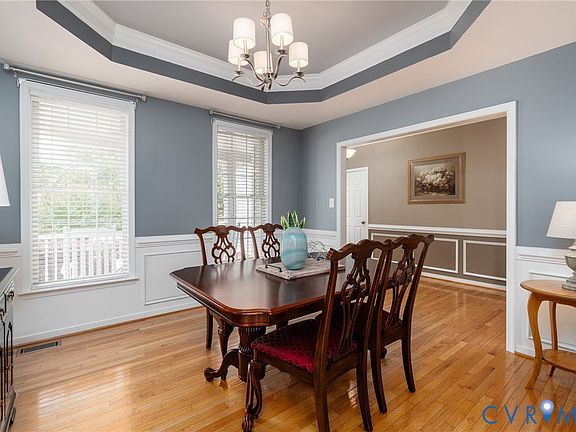 4th image of 9331 Mission Hills Ln