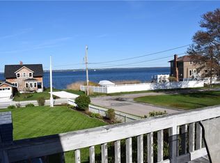 33 Chapin Ave, Warwick, RI 02889