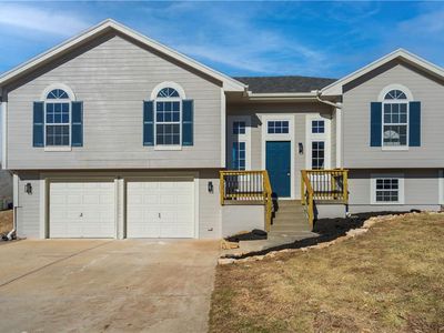 986 Lilac Ln, Liberty, MO, 64068