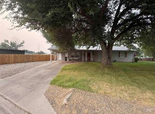 919 NW 2nd Ave, Ontario, OR 97914