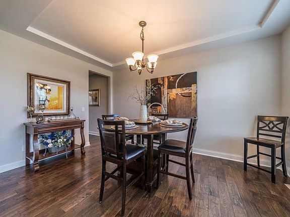 3rd image of 557 Ravensridge Ct