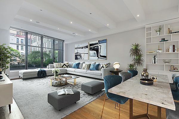 1st image of 252 7th Ave APT 3R