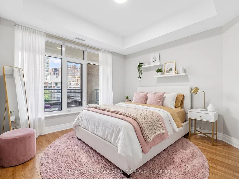 245 Kent St #909 — Photo 25