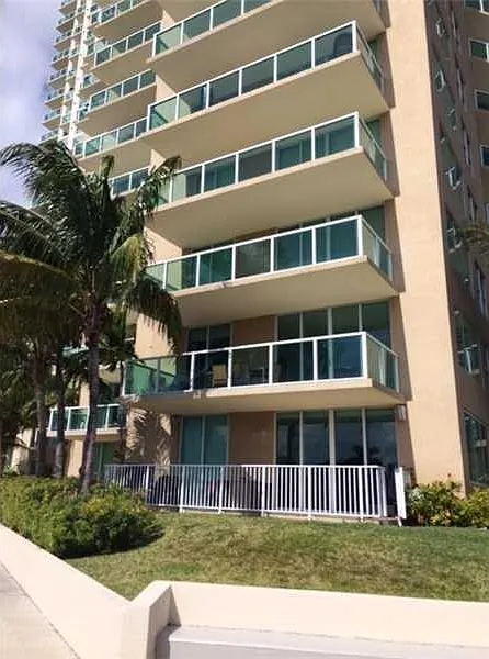3 bed, 1724 sqft, $4,750 — Photo 4