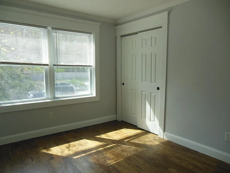 93 Hillside Ave — Photo 9