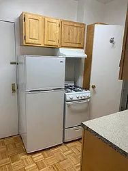 Rented by M.Grossman R.E. Management