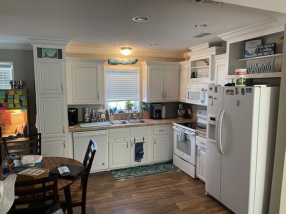 3rd image of 5031 5th Ave Lot 71