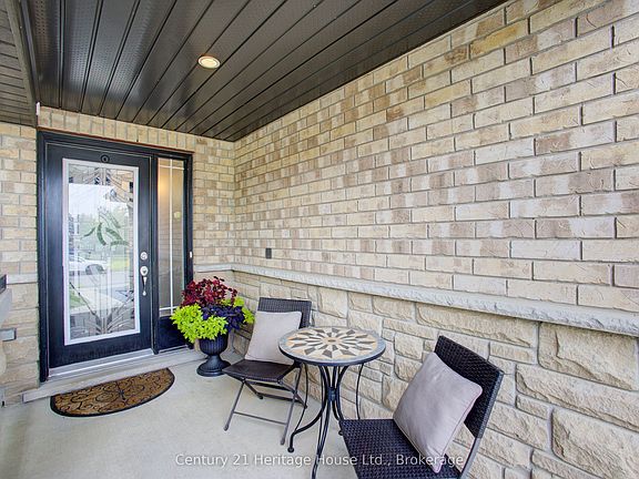 4th image of 79 Laughland Ln