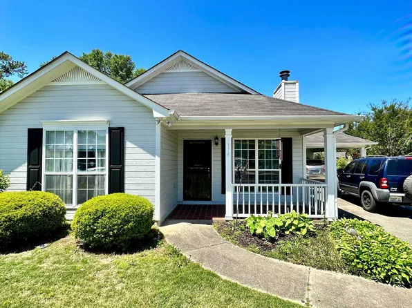 176 Jasmine Dr, Alabaster, AL 35007