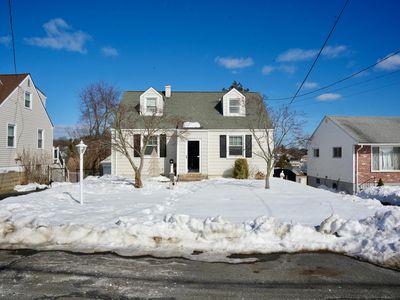 (Undisclosed Address), Yonkers, NY, 10710