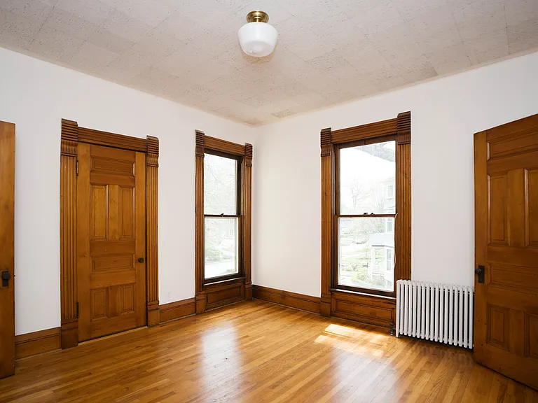 2399 Robinwood Ave — Photo 26